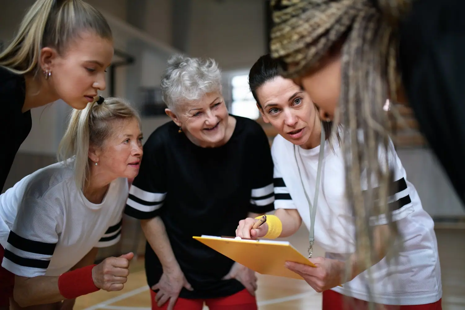 Solidarność międzypokoleniowa - programy mentoringowe